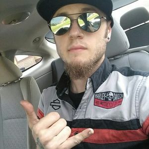 Meet your Posher, Thomas